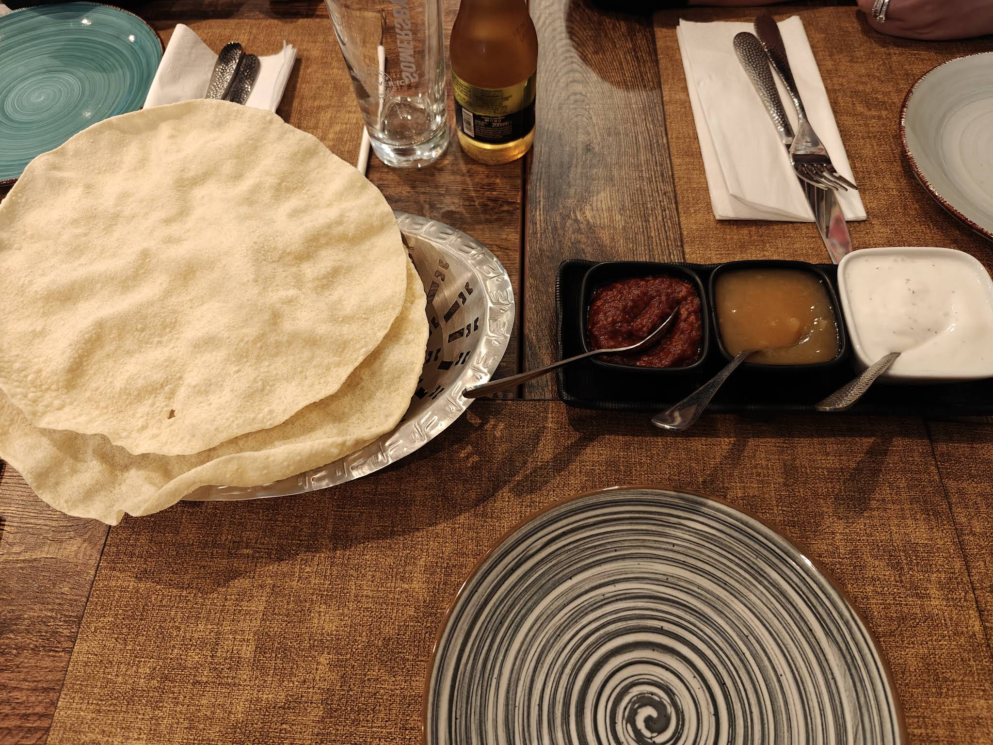 Freshly prepared poppadoms